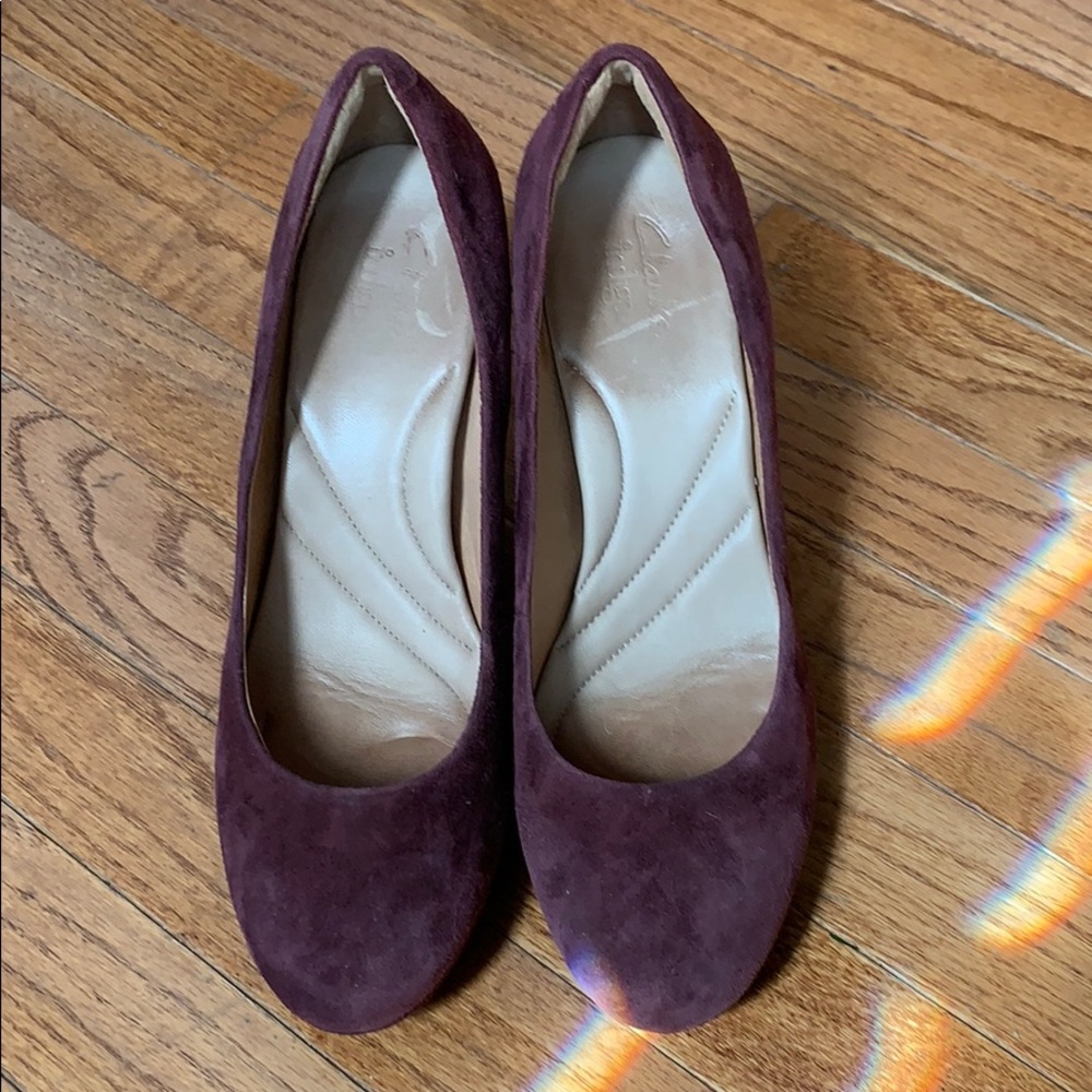 Clark’s purple heels 9.5 great condition!